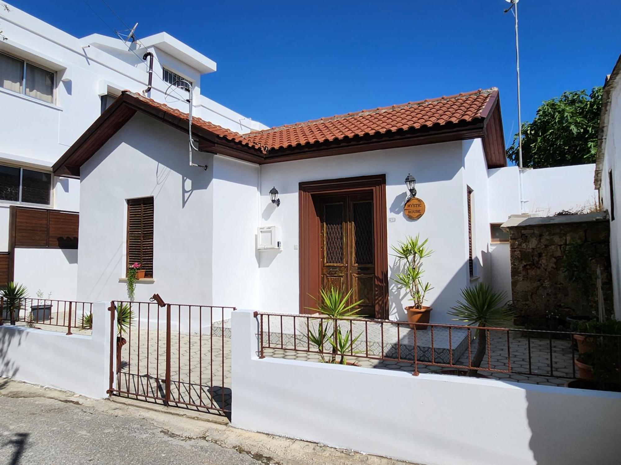 Mystic Guest House Famagusta Famagusta  Zewnętrze zdjęcie