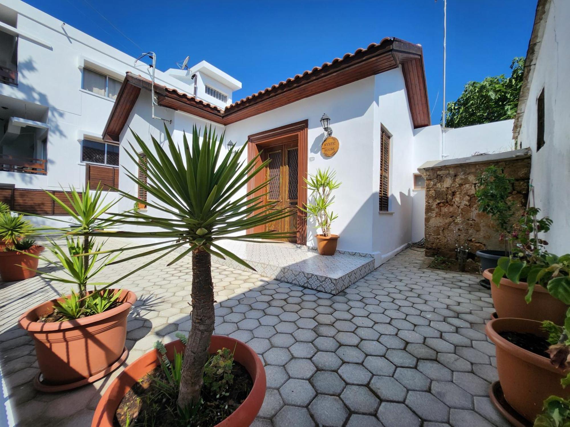 Mystic Guest House Famagusta Famagusta  Zewnętrze zdjęcie